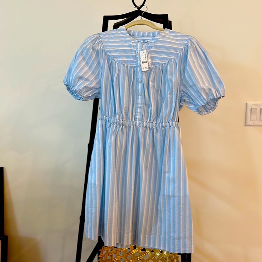 Jcrew blue & white cotton stripped puff sleeve dress w/pockets.